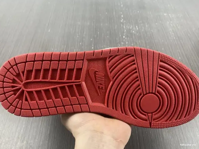 Reps TB Newstalgia DJ4891-061 OG (W) Jordan 1 High Chenille 0425
